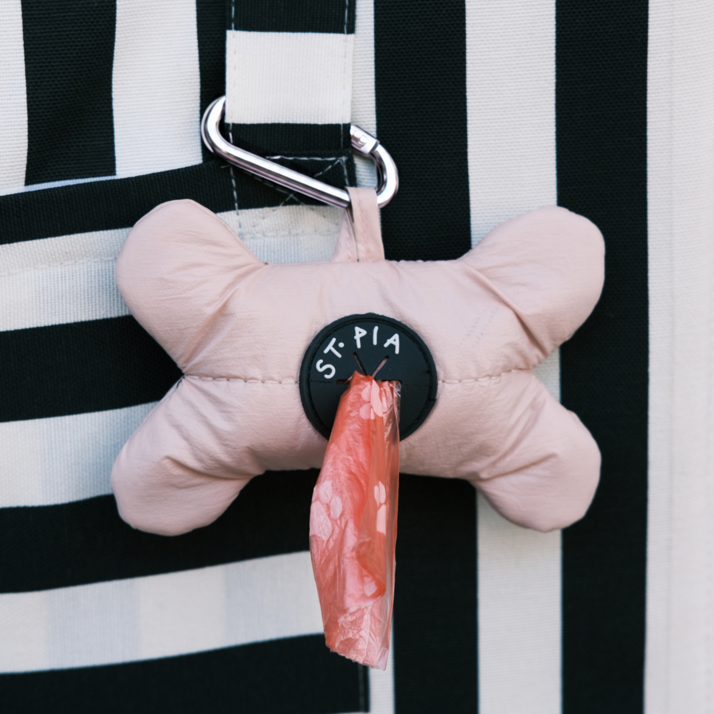 Osso Poop Bag Holder